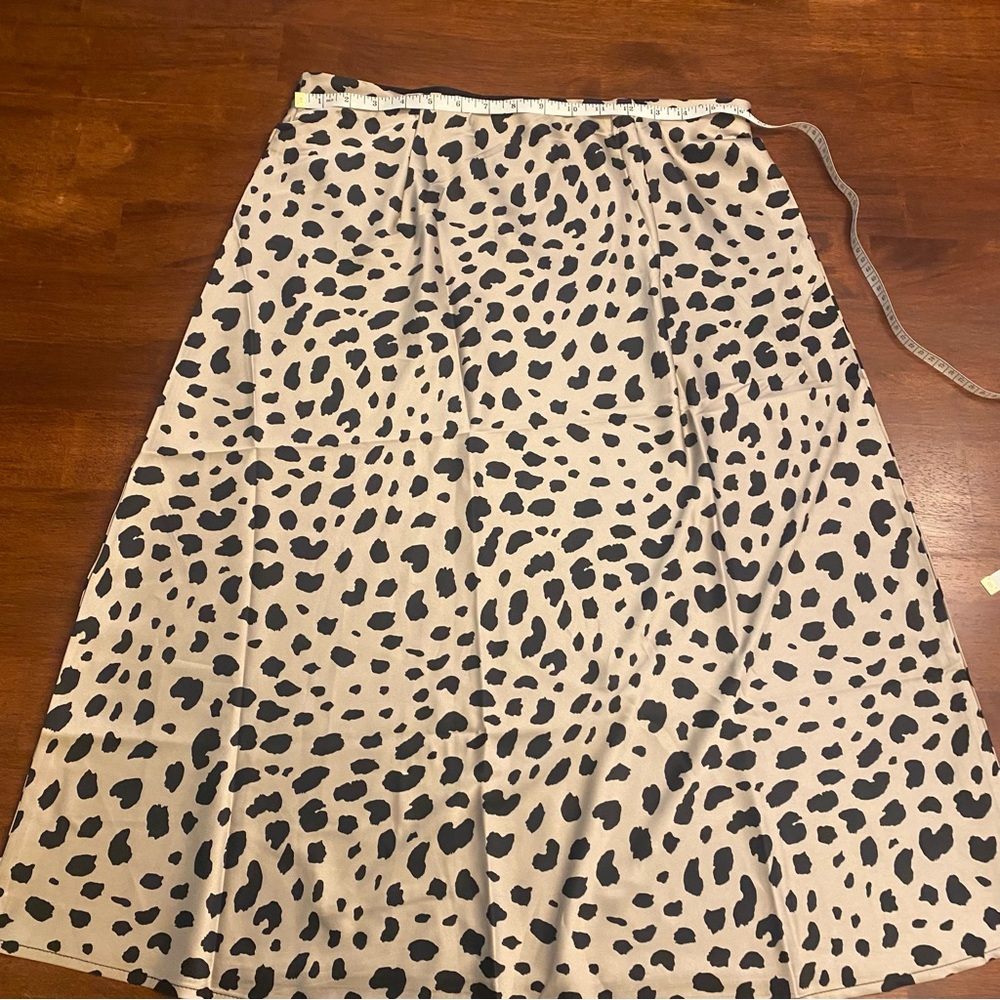 Leopard Print Midi Skirt
